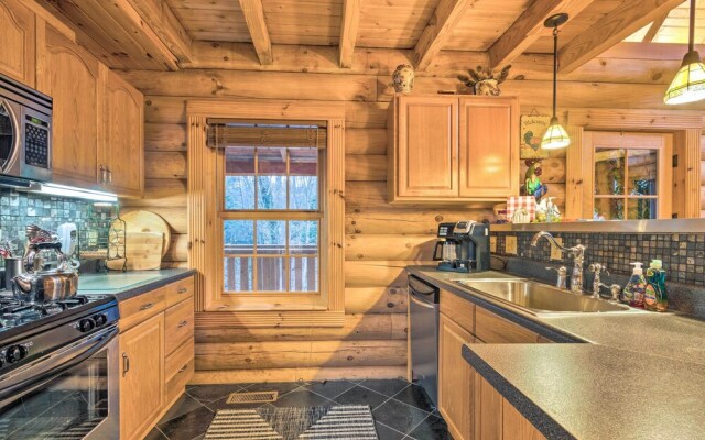 Wraparound Deck: Linville Mountain Cabin