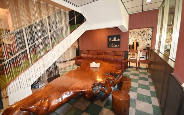 Taitung Rich Hotel