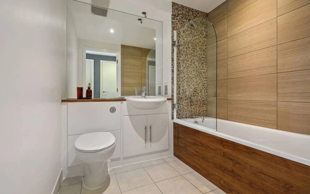 Captivating North Greenwich Getaway - Close to o2!