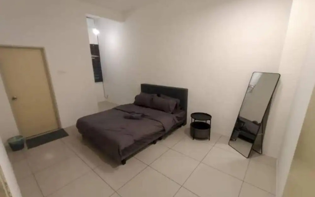 SPOT ON 91018 Sunshine Bnb Concept Service