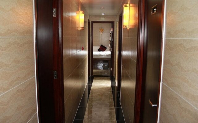 Russian Hostel
