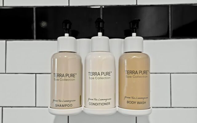 The Maverick, powered by Placemakr - River Walk