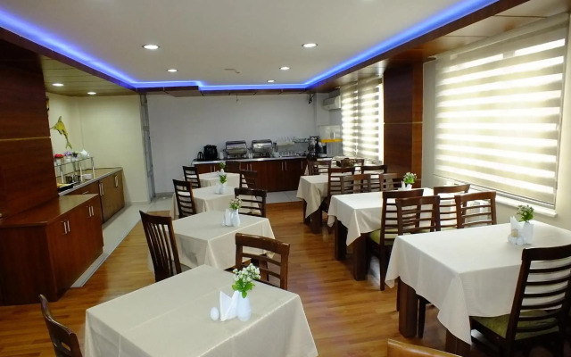 Lifos Otel