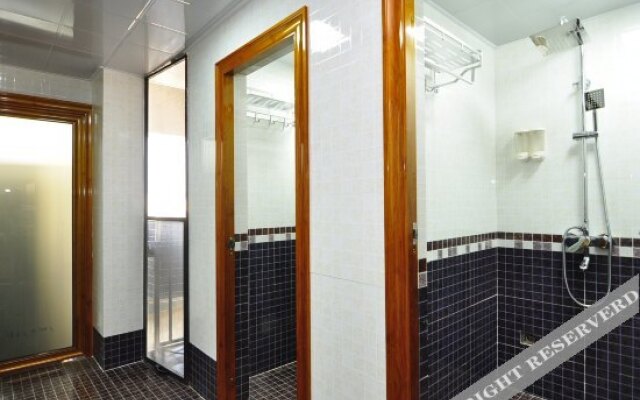 Zhumengzhe Capsule Hotel (Kunming Railway Station)