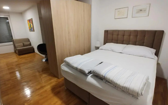 Apartments Aida