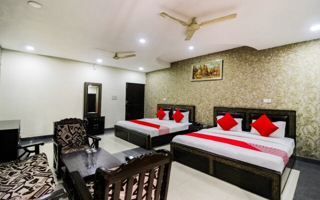 Hotel Dev Palace