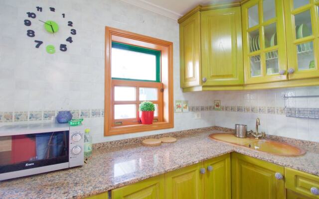 Lomo Sala House III