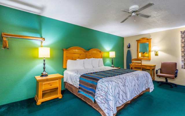 Royal Inn & Suites