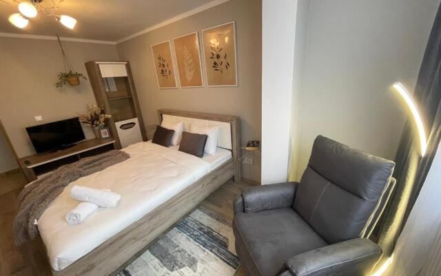 Hygge place to stay - self check in nonstop 24h-wifi