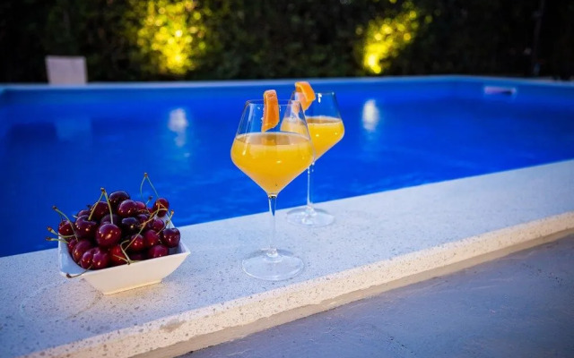 Villa Anđelina with pool - Zadar