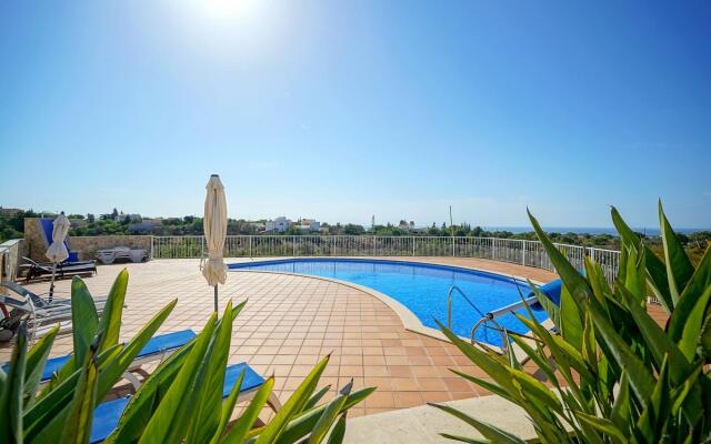 Albufeira Ocean View Townhouse by Ideal Homes