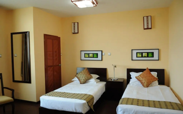 Desty  Hotel