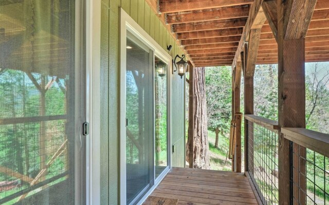 Luxury Retreat: Custom Mi-wuk Village Cabin!