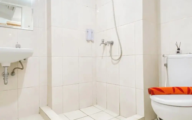 Well Designed Studio Springlake Summarecon Bekasi Apartment