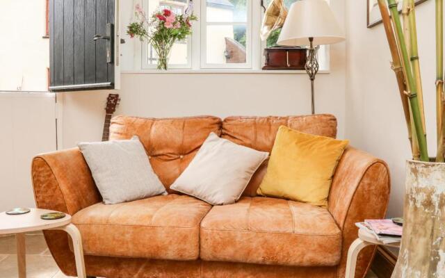 Old Bridge Post Office