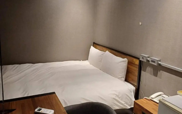 Puremeworld Hotel