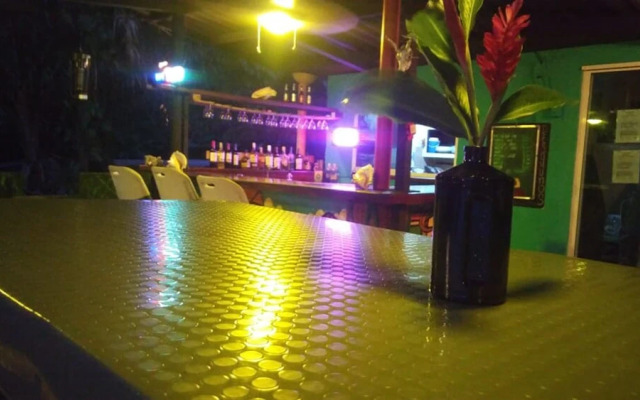 Hostal Portobelo - Hostel
