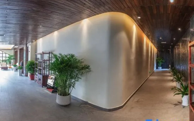 Qiyue Hotel
