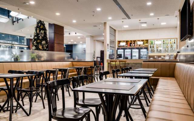 Comfort Suites Vitoria