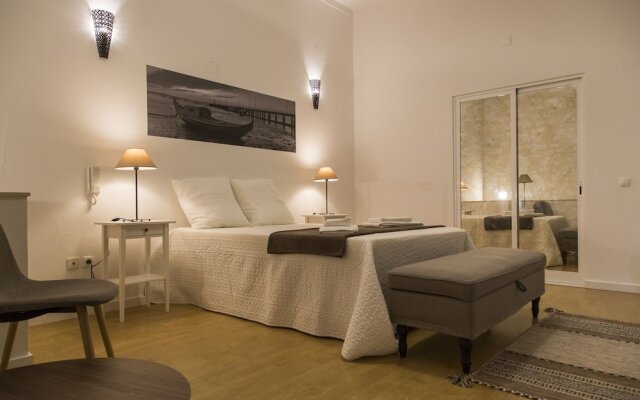 AHG- Alcochete Guest House Unip Lda