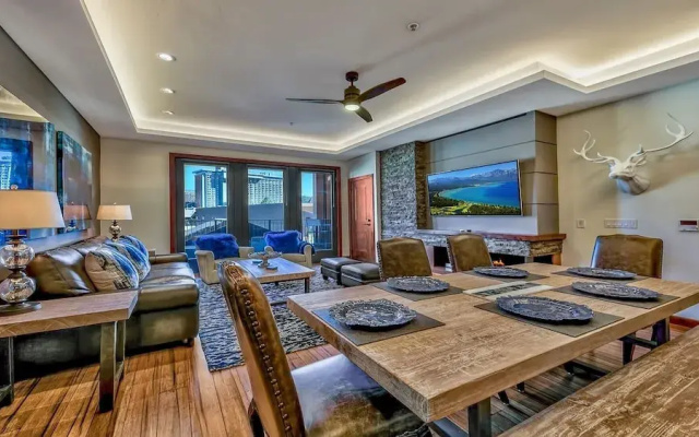 Luxury 3Br Residence steps from Heavenly Village & Gondola 3 Bedroom Condo by RedAwning