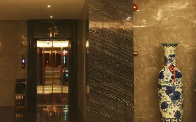 Wan Li Hong Grand Hotel