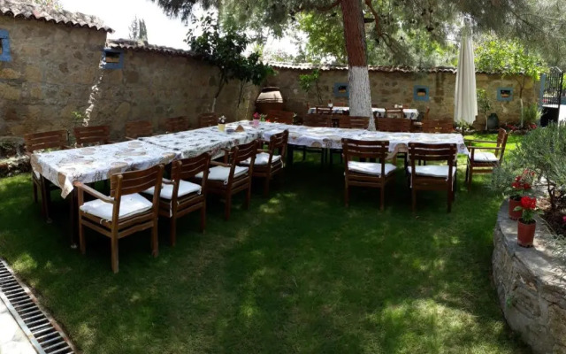 Adatepe Hostels