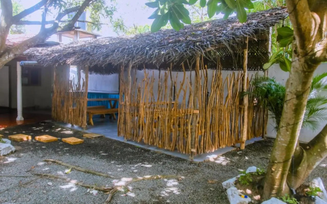 Kavindi Guest