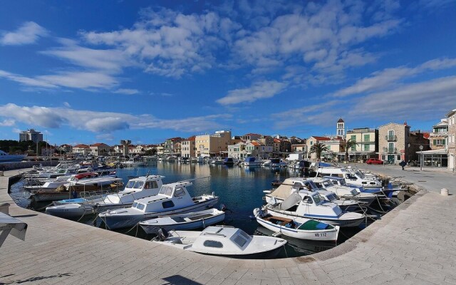 Nice Home in Vodice With Wifi and 2 Bedrooms