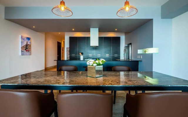 PARAMOUNT BAY 308 Great Views & Relaxing 3BR