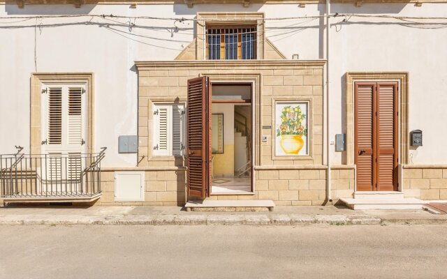 2795 Casa Palma by Barbarhouse