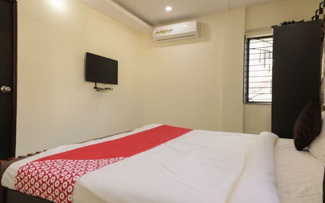 OYO 28089 Uk Service Apartment