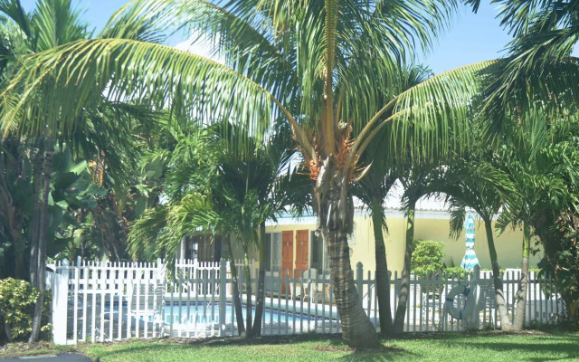 Pelican Place