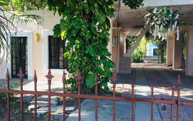 Hostal y Camping Villa Mercedes