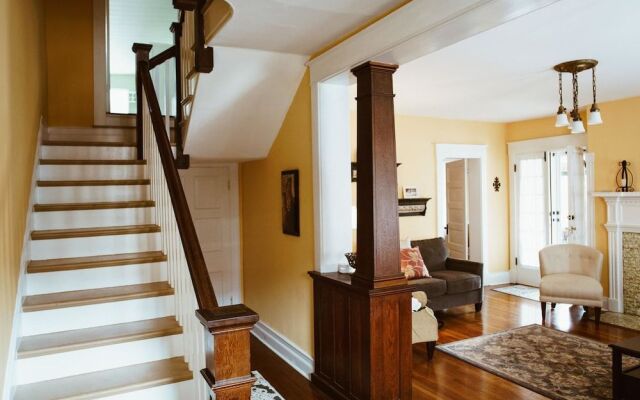 Holliday House Strasburg