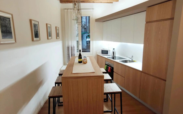 Deluxe 3 Bedrooom Flat in Rialto