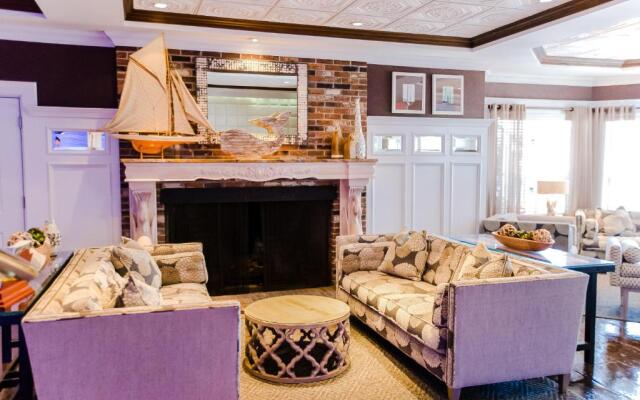 Danfords Hotel and Marina