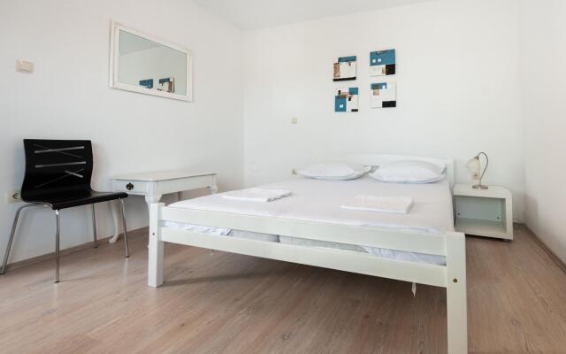 Apartments Antonija in Omis