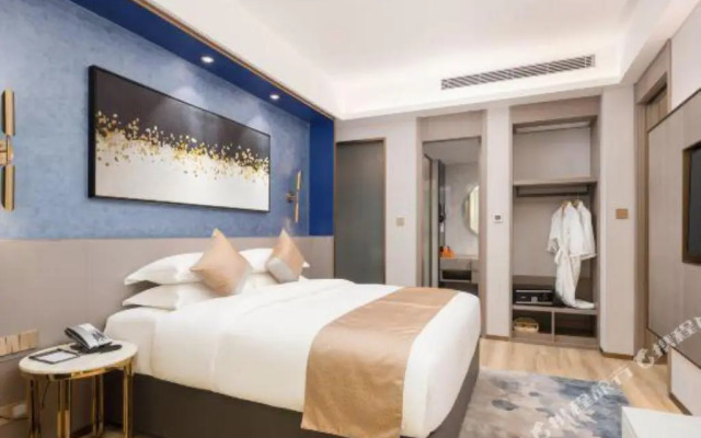 In City Hotel（Meizhou Wanda）