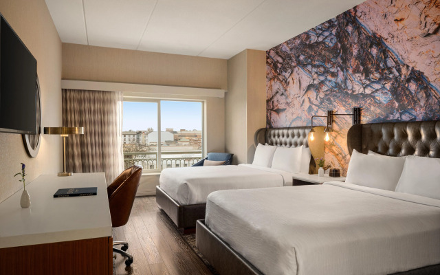 Hotel Indigo Naperville Riverwalk by IHG