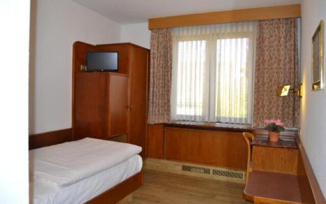 Top Hotel Garni