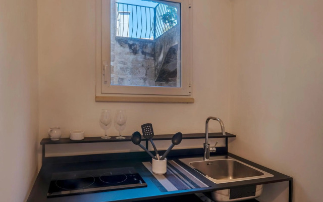 Corte Dei Romiti - Suites & Apartments - Salentoinfotour