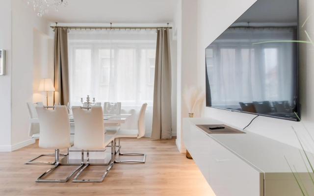 Wenceslas Square Royal Two Bedroom Apartment