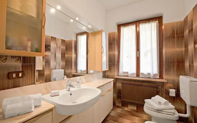 Albatros in Dro With 2 Bedrooms and 1 Bathrooms