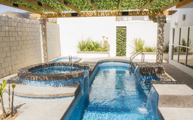 Copper Canyon Boutique Hotel