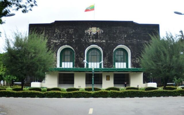 The Gandamar Hotel