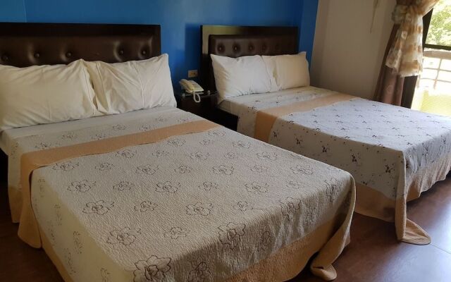 Subic Pearl Hotel