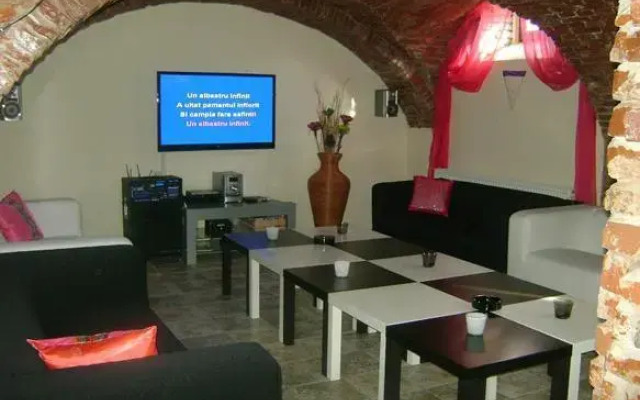 Pension Nasul Si Prietenii