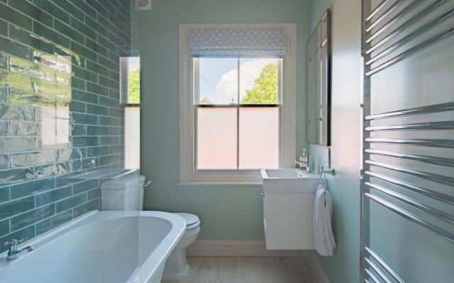 Aldeburgh Family House