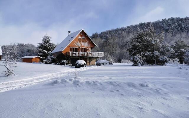 Chalet entre lac et volcan